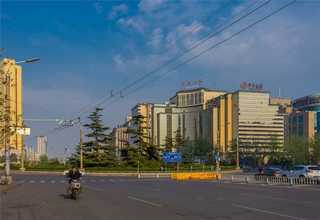 昆山荣事达太阳能集热工程